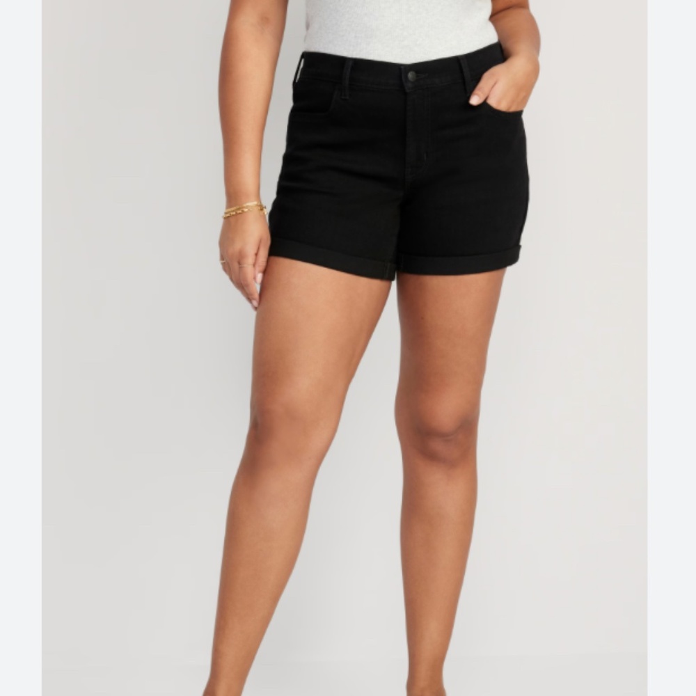 NEW Old Navy Mid-Rise Wow Black-Wash Jean Shorts  Women  5"  inseam SIZE  8 - Picture 8 of 17